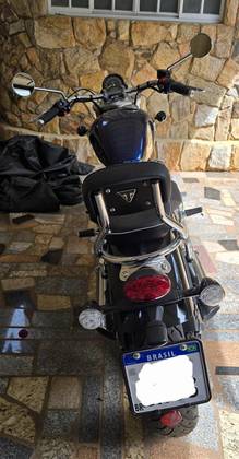 TRIUMPH BONNEVILLE SPEEDMASTER 